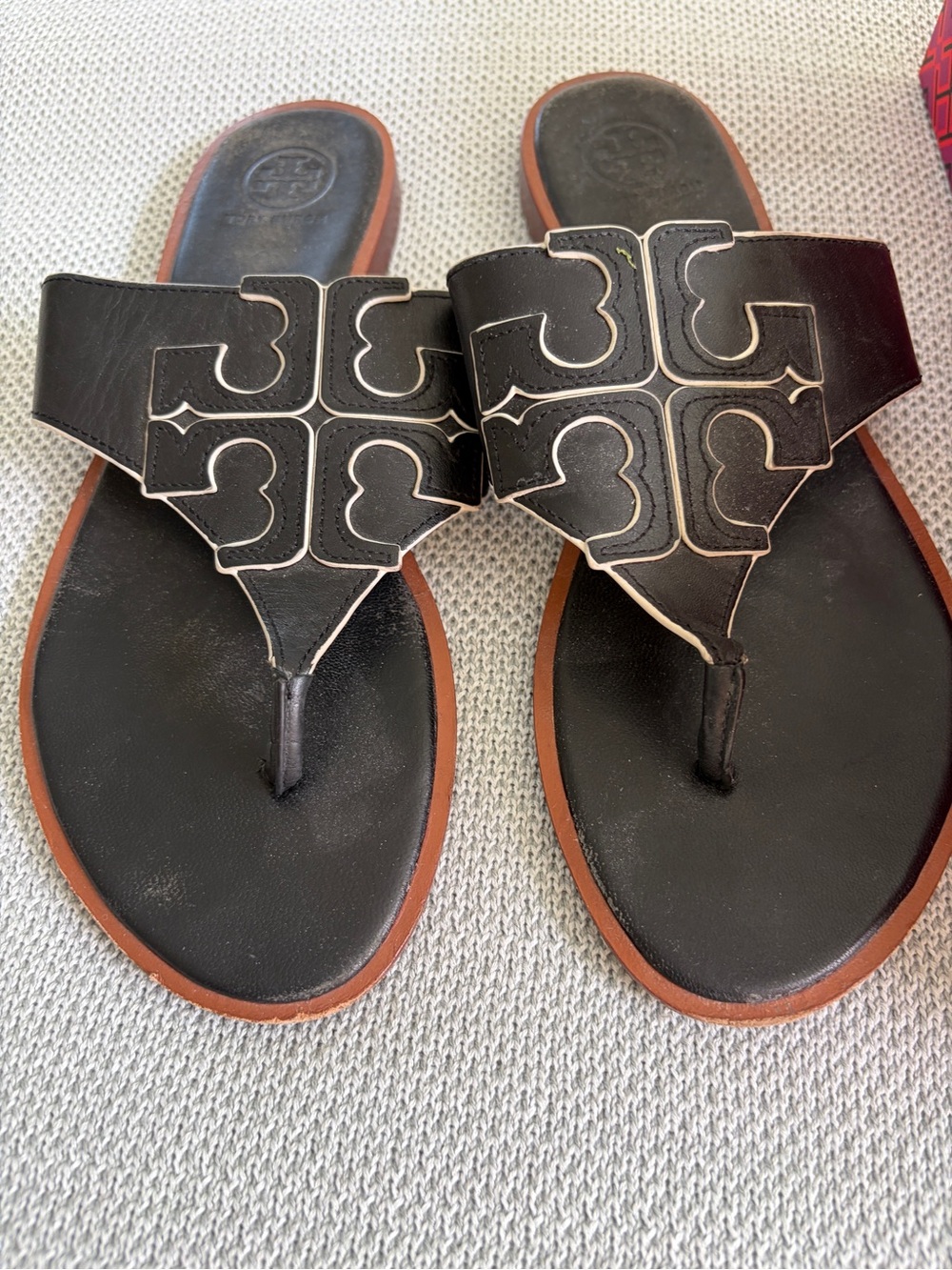Tory Burch Black Leather Logo Thong Sandals with Brown Trim